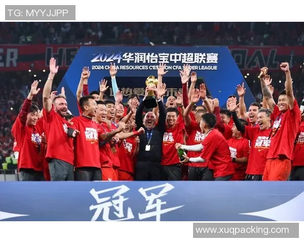 中国足球明星球员及其代表性表现与成就探讨 中国足球明星球员及其代表性表现与成就探讨